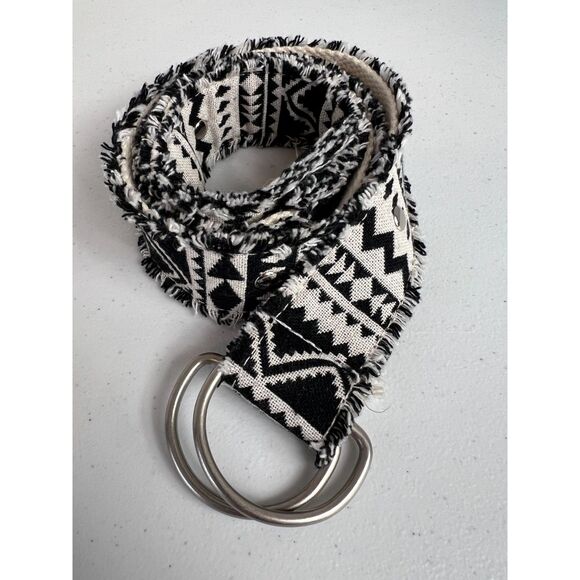 Boho Black White Geometric Print Adjustable Belt Women's Size 0 - 1 - Picture 1 of 7